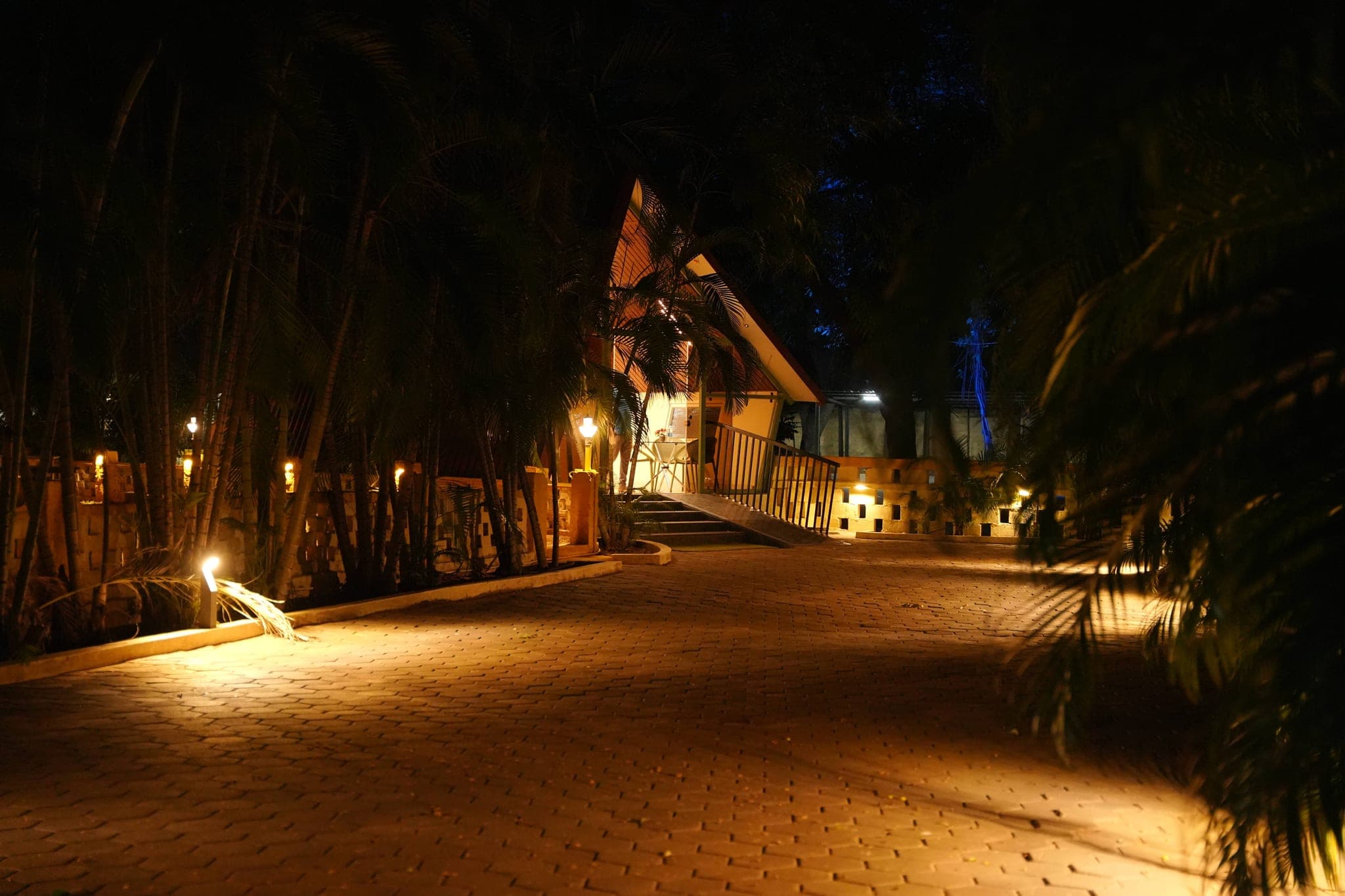 Historic Courtyard Pathway